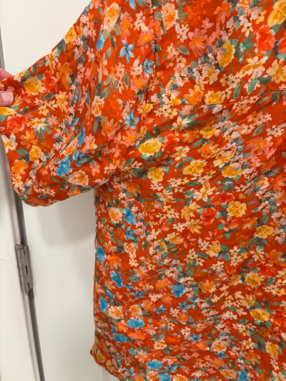 Roller Rabbit Orange Floral Oversized Cropped Button Down Shirt Size Small - Picture 8 of 11